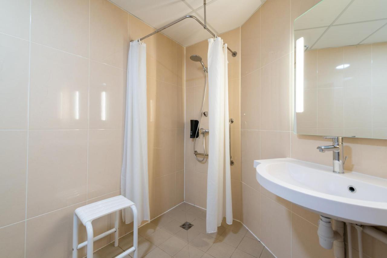 B&B Hotel Cholet Sud Exteriör bild