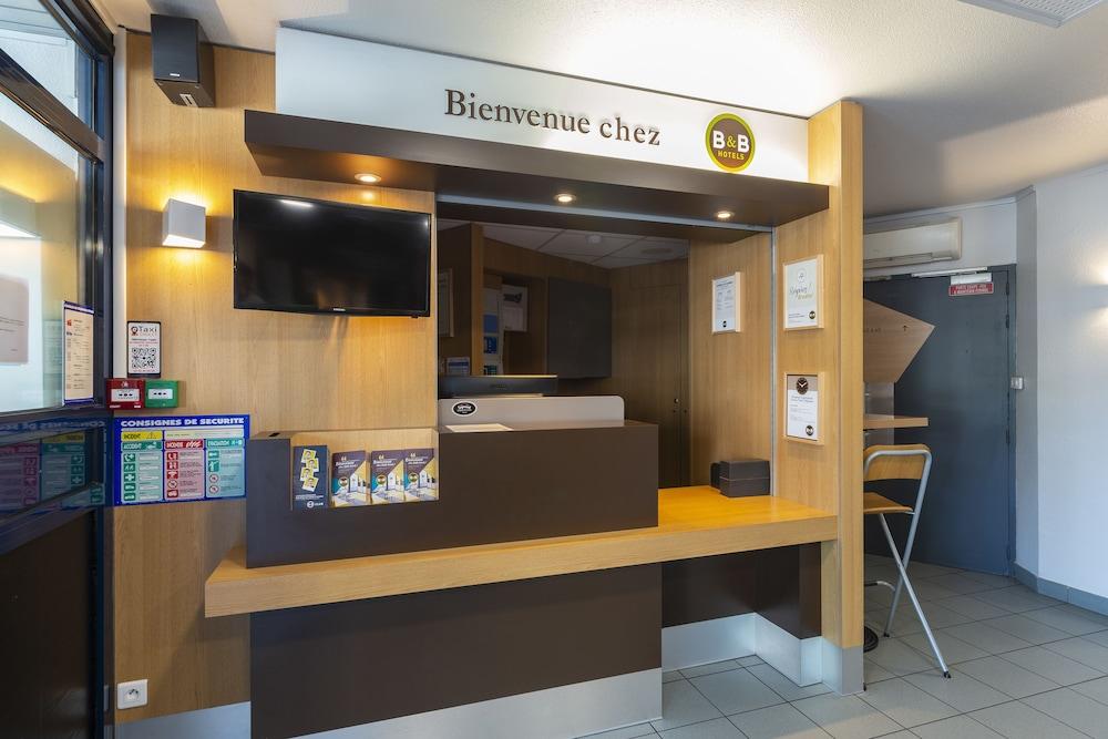 B&B Hotel Cholet Sud Exteriör bild